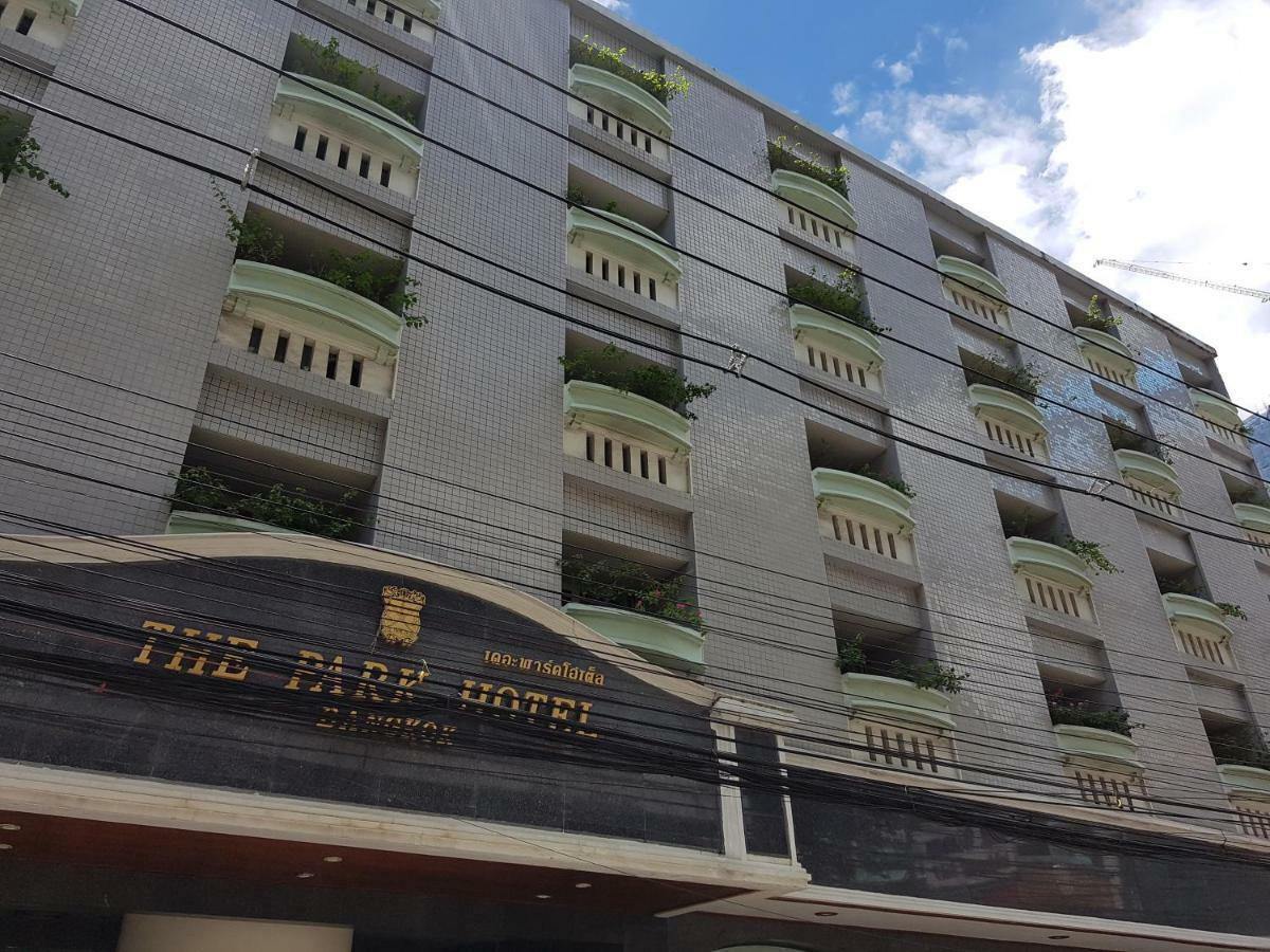 Park Hotel Sukhumvit 7 Bangkok Bagian luar foto